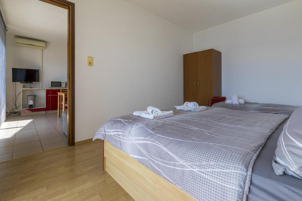 Kostrencic Apartment Криквеница Екстериор снимка